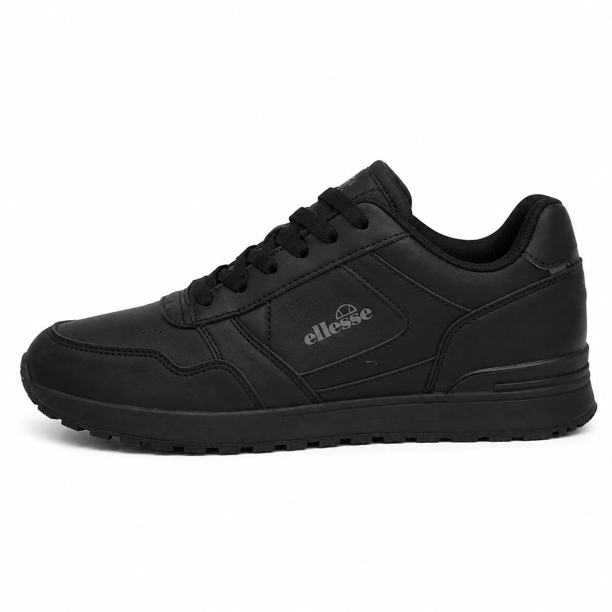 Lote de 180 pares de zapatillas Ellesse – 16 € por unidad