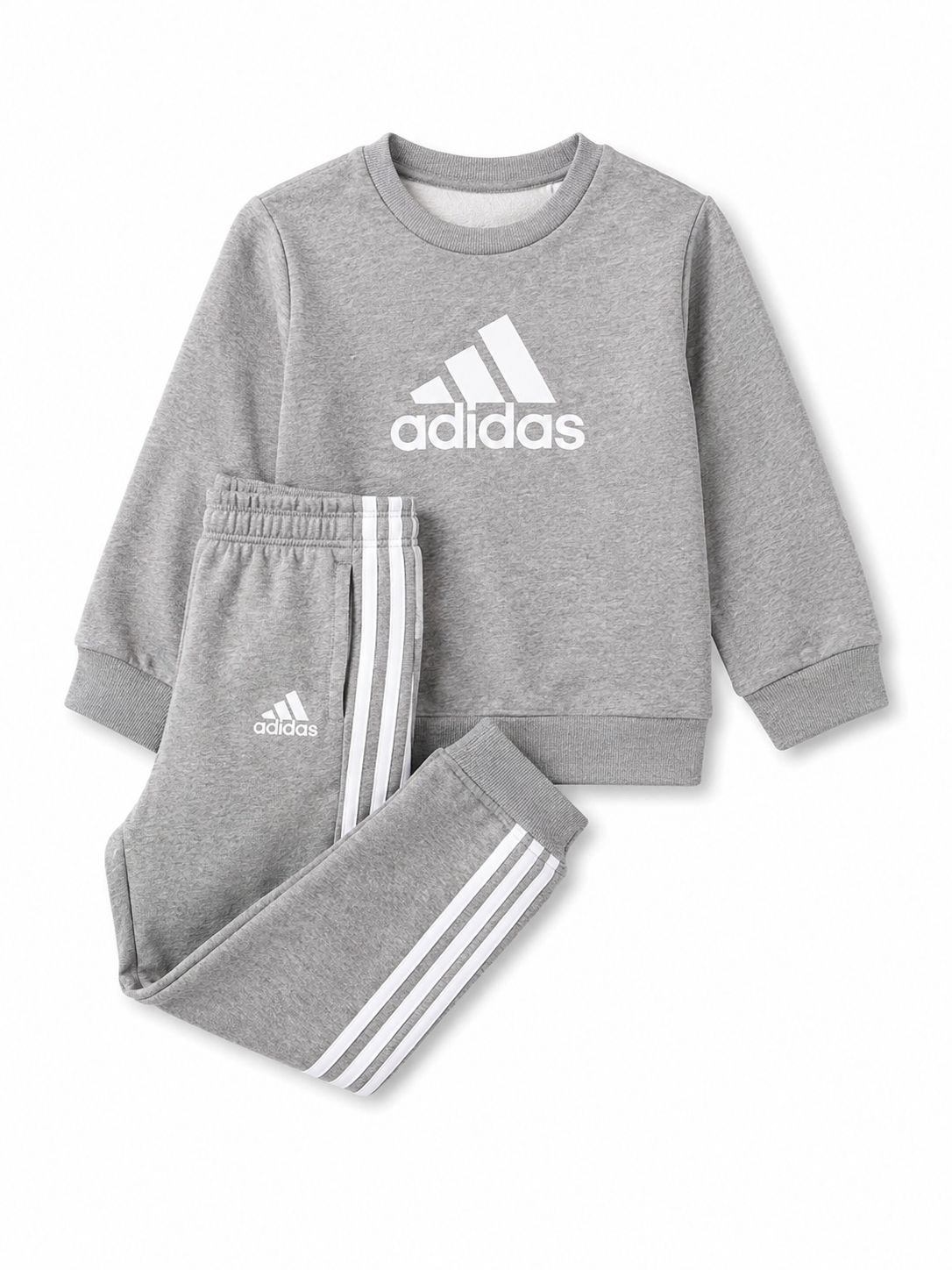 Lote 126 Chándales Infantiles Adidas & Puma – 16 € por Unidad | Venta al Por Mayor