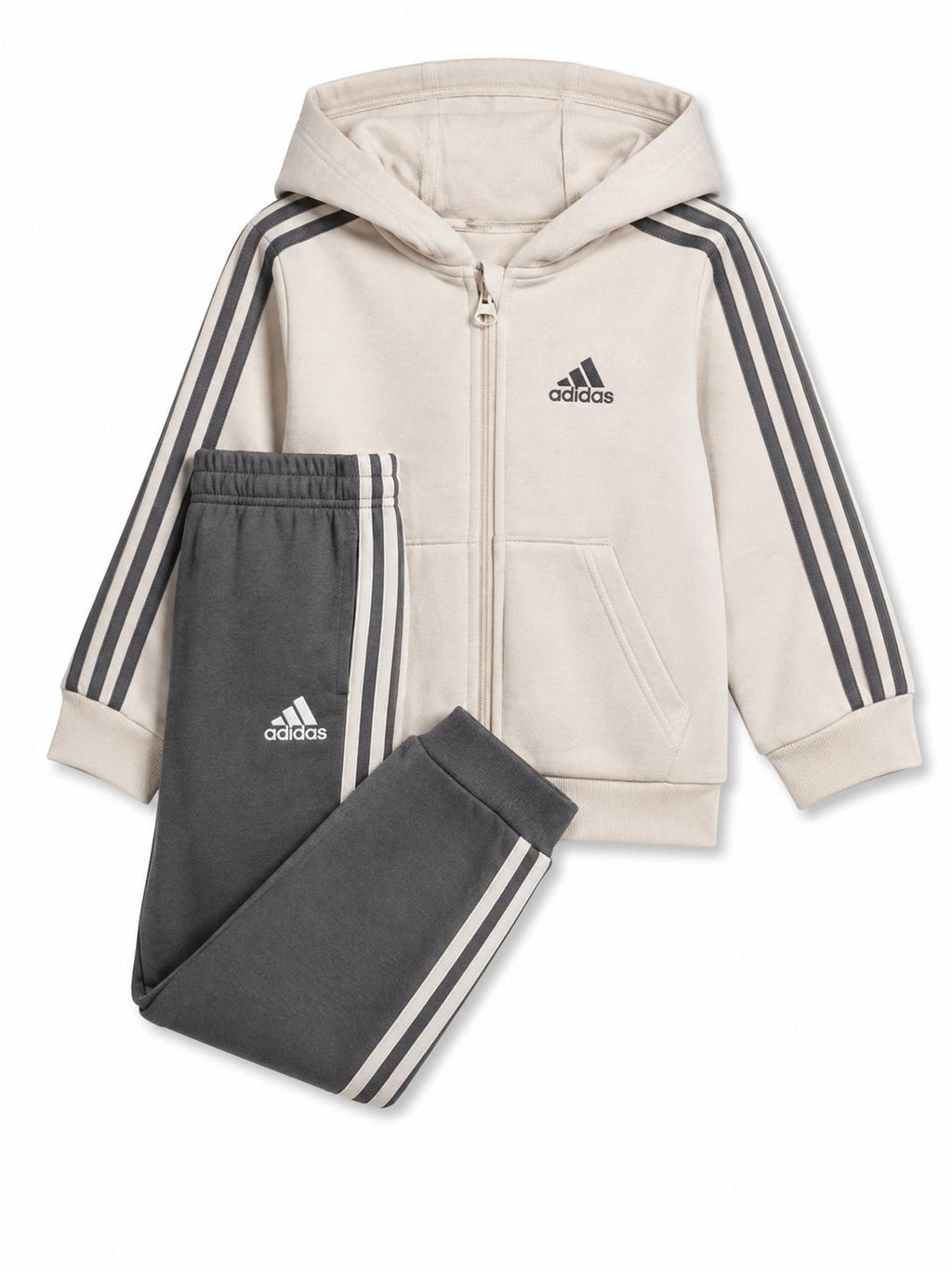 Lote 126 Chándales Infantiles Adidas & Puma – 16 € por Unidad | Venta al Por Mayor